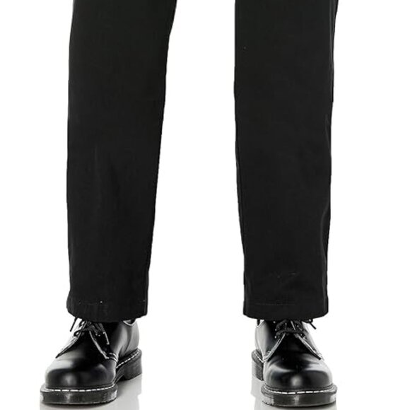 New Amazon Essentials Mens Classic-fit Wrinkle-Resistant Flat-Front Chino Pant - Picture 2 of 2